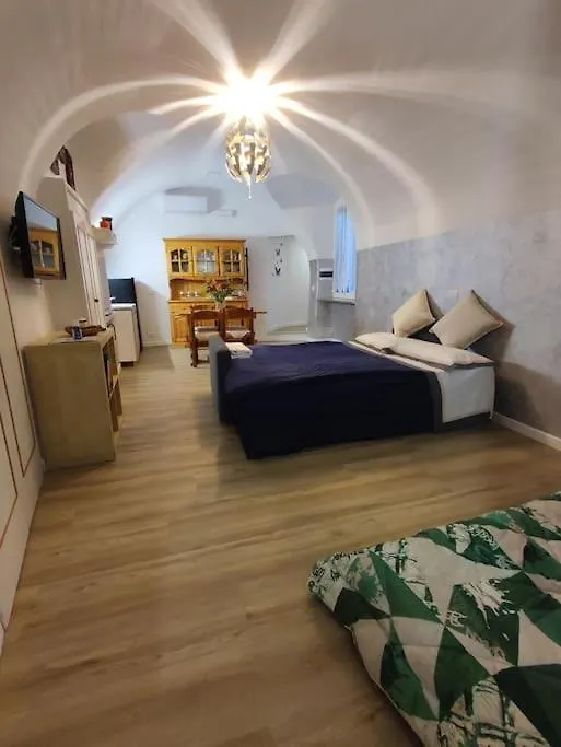 La Casetta Di Meriam: Sanremo Centro, Spiagge, Ariston Apartment